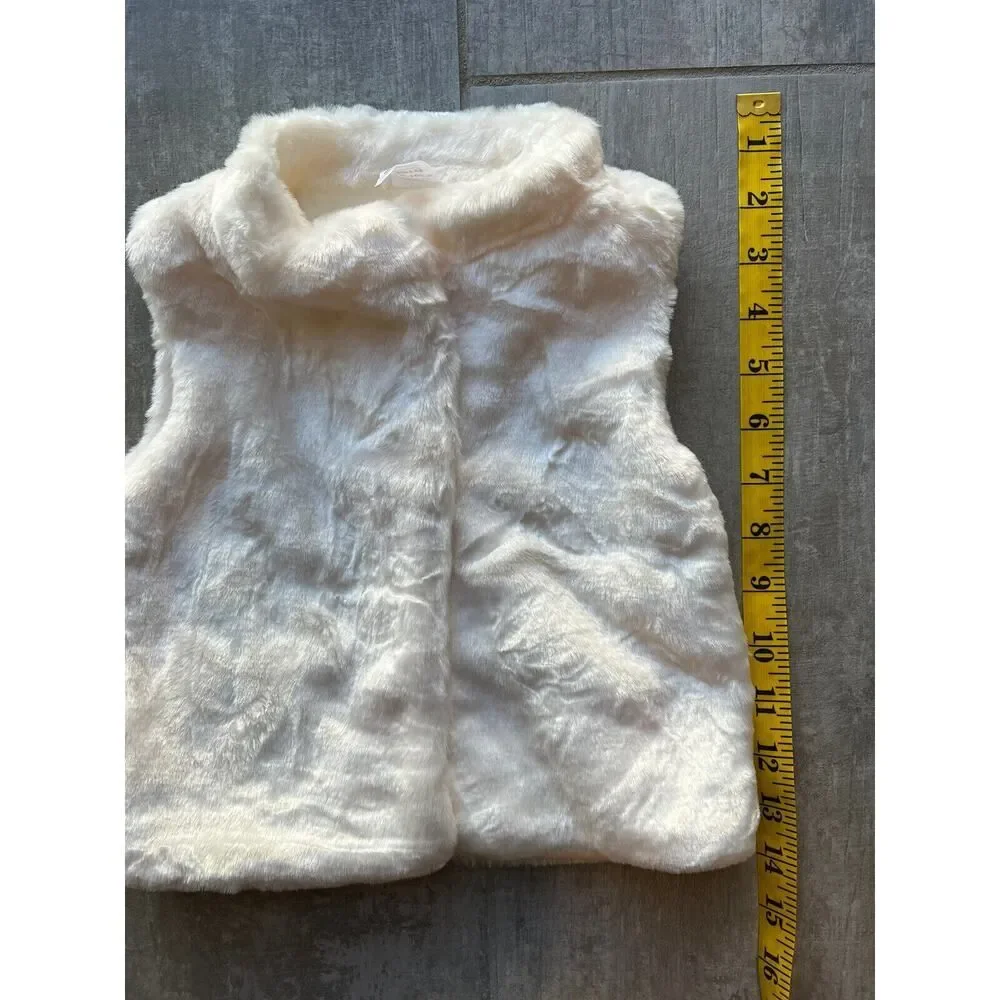 Baby Toddler Girl Faux Fur Vest Jacket White Holiday Party Winter Photo NEW 18 M